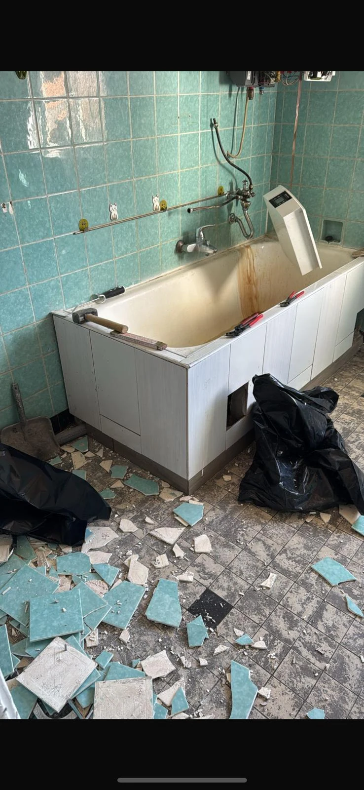 Projekt 8 · Dusche im Bestand vor der Sanierung
